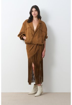 Chaqueta Bomber De Gamuza Para Mujer Serrano Chaqueta Bomber De Gamuza Para Mujer Serrano Miel L VÉLEZ