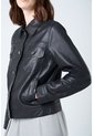 Chaqueta Kalaha De Cuero Para Mujer Silueta Trucker Chaqueta Kalaha De Cuero Para Mujer Silueta Trucker Negro M VÉLEZ de Vélez