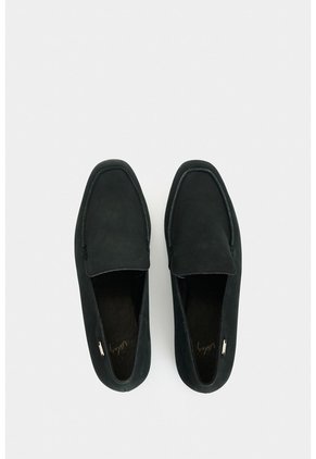 Mocasín De Cuero Para Mujer Ica Mocasín De Cuero Para Mujer Ica Negro 34 VÉLEZ
