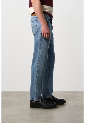 Jean Regular Fit Para Hombre Nativa Jean Regular Fit Para Hombre Nativa Azul 30 VÉLEZ