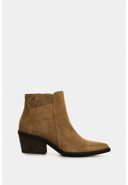 Botines Ciruela 2.0 De Cuero Gamuzado Para Mujer Caña Baja Botines Ciruela 2.0 De Cuero Gamuzado Para Mujer Caña Baja Arena 35 Vélez