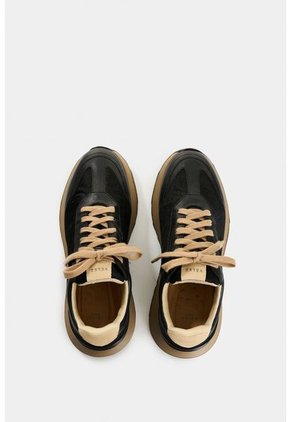 Tenis De Cuero Pelo Con Animal Print Para Mujer Elios Tenis De Cuero Pelo Con Animal Print Para Mujer Elios Negro 37 VÉLEZ