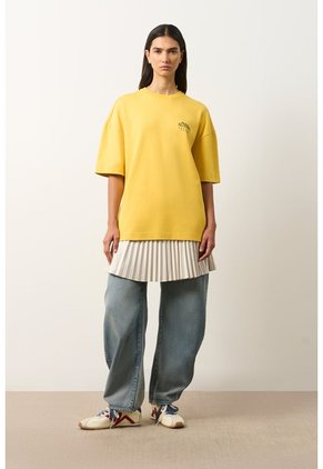 Camiseta Relaxed Fit Para Hombre Camiseta Relaxed Fit Para Hombre Amarillo M VÉLEZ