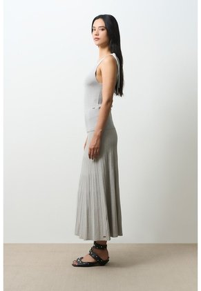 Top Tejido Ajustado Para Mujer Tritón Top Tejido Ajustado Para Mujer Tritón Gris XL VÉLEZ