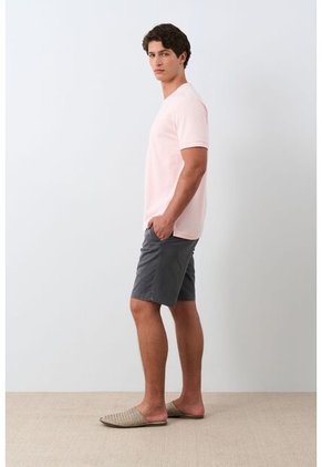 Bermuda Acacia En Drill Para Hombre Silueta Amplia Bermuda Acacia En Drill Para Hombre Silueta Amplia Gris Pistola 30 VÉLEZ