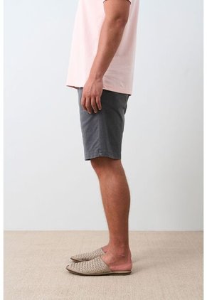 Bermuda Acacia En Drill Para Hombre Silueta Amplia Bermuda Acacia En Drill Para Hombre Silueta Amplia Gris Pistola 30 VÉLEZ