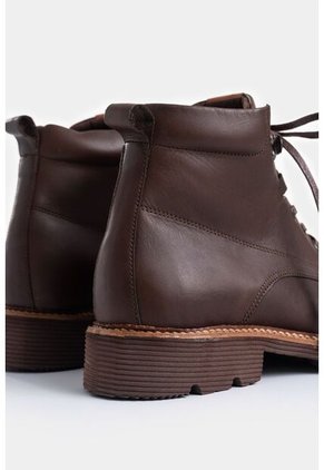 Botas Karioka De Cuero Para Hombre Tractoradas Botas Karioka De Cuero Para Hombre Tractoradas Cafe 41 VÉLEZ