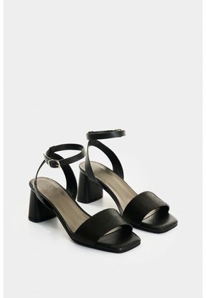 Sandalia Tacón De Cuero Grabado Para Mujer Kril Sandalia Tacón De Cuero Grabado Para Mujer Kril Negro 35 VÉLEZ