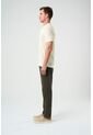 Pantalón Aron En Lino Para Hombre Ribete Cuero Pantalón Aron En Lino Para Hombre Ribete Cuero Verde Oliva 30 VÉLEZ de Vélez