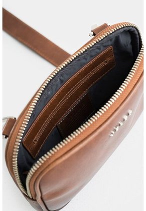 Riñonera Lugano De Cuero Para Hombre Casual Riñonera Lugano De Cuero Para Hombre Casual Miel Vélez