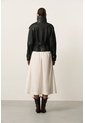 Chaqueta En Cuero Para Mujer Tavora Chaqueta En Cuero Para Mujer Tavora Negro M VÉLEZ de Vélez