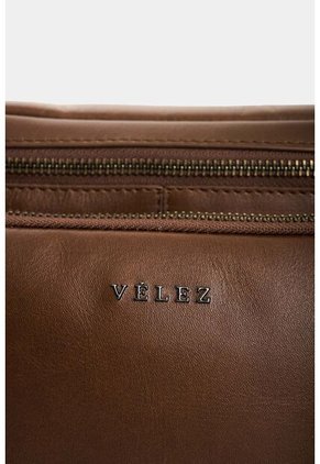 Riñonera Brunei 2 De Cuero Para Hombre Con Acabado Espazolado Riñonera Brunei 2 De Cuero Para Hombre Con Acabado Espazolado Miel VÉLEZ