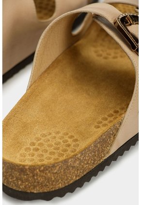 Sandalia Plana Pilos De Cuero Para Mujer Suela Corcho Sandalia Plana Pilos De Cuero Para Mujer Suela Corcho Beige 39 VÉLEZ