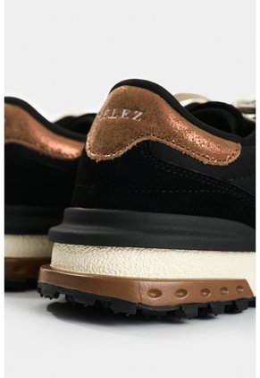 Tenis Phyton De Cuero Y Lona Para Mujer Corte Deportivo Tenis Phyton De Cuero Y Lona Para Mujer Corte Deportivo Negro 40 VÉLEZ