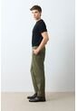 Pantalón Apis En Drill Para Hombre Silueta Baggy Pantalón Apis En Drill Para Hombre Silueta Baggy Verde Oliva 38 VÉLEZ de Vélez