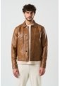 Chaqueta Trucker Paraná De Cuero Para Hombre Corte Clásico Chaqueta Trucker Paraná De Cuero Para Hombre Corte Clásico Miel XX VÉLEZ de Vélez
