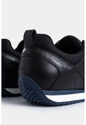 Tenis Engeil 3 De Cuero Para Hombre Detalle Textil Tenis Engeil 3 De Cuero Para Hombre Detalle Textil Negro 39 VÉLEZ