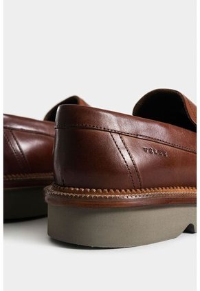 Mocasines Solar De Cuero Liso Para Hombre Suela Tractorada Mocasines Solar De Cuero Liso Para Hombre Suela Tractorada Miel 40 Vélez