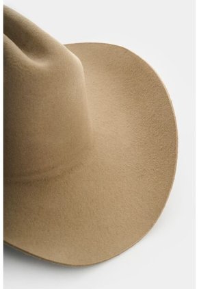 Sombrero Texano En Lana Para Mujer Malboro Nila Sombrero Texano En Lana Para Mujer Malboro Nila Arena M VÉLEZ