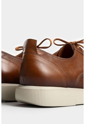 Zapatos De Cordón Borneo 2 De Cuero Para Hombre Casual Zapatos De Cordón Borneo 2 De Cuero Para Hombre Casual Miel 41 VÉLEZ