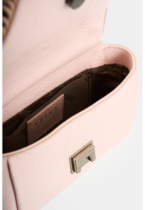 Bandolera Mini Lili De Cuero Con Flecos Y Taches Para Mujer Bandolera Mini Lili De Cuero Con Flecos Y Taches Para Mujer Rosado VÉLEZ