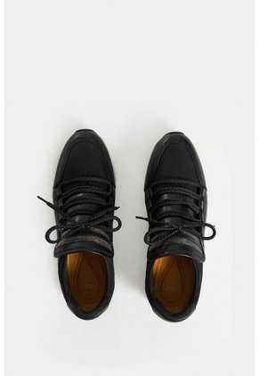 Zapatos Cordón Napoles 2.0 De Cuero Para Mujer Punteras En Contraste Zapatos Cordón Napoles 2.0 De Cuero Para Mujer Punteras En Contraste Negro 34 VÉLEZ