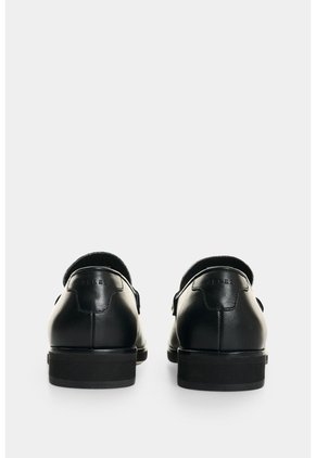 Mocasín En Cuero Para Mujer Xinca Mocasín En Cuero Para Mujer Xinca Negro 39 VÉLEZ