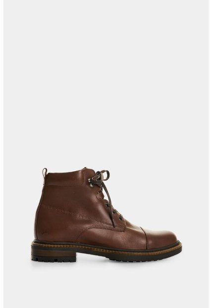 Botas Carioca 2.0 En Cuero Para Hombre Estilo Outdoor Botas Carioca 2.0 En Cuero Para Hombre Estilo Outdoor Miel 42 VÉLEZ