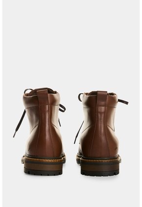 Botas Carioca 2.0 En Cuero Para Hombre Estilo Outdoor Botas Carioca 2.0 En Cuero Para Hombre Estilo Outdoor Miel 42 VÉLEZ