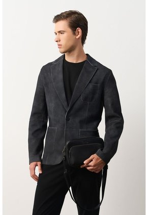 Blazer De Cuero Gamuzado Para Hombre Sole Blazer De Cuero Gamuzado Para Hombre Sole Negro M VÉLEZ