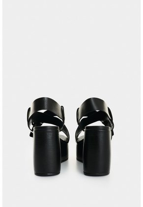 Sandalia Plataforma De Cuero Folia Para Mujer Light Sandalia Plataforma De Cuero Folia Para Mujer Light Negro 34 VÉLEZ