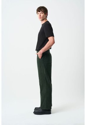 Pantalón Semi Holgado Para Hombre Ivy Pantalón Semi Holgado Para Hombre Ivy Verde Oliva 32 VÉLEZ