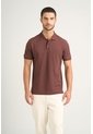 Polo Para Hombre Semi Fit Detalle Jacquard Polo Para Hombre Semi Fit Detalle Jacquard Cafe XL VÉLEZ de Vélez