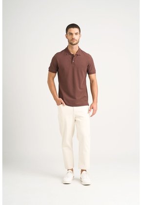 Polo Para Hombre Semi Fit Detalle Jacquard Polo Para Hombre Semi Fit Detalle Jacquard Cafe XL VÉLEZ