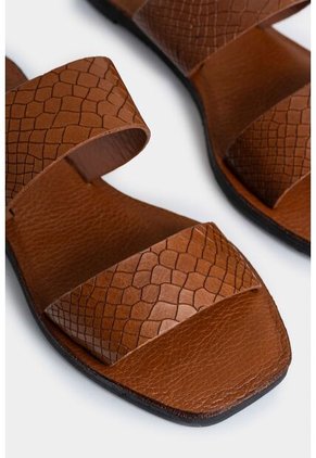 Sandalia Plana Iris De Cuero Para Mujer Grabada Sandalia Plana Iris De Cuero Para Mujer Grabada Miel 36 VÉLEZ