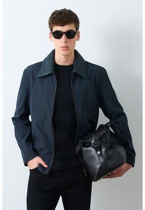 Chaqueta De Tela Y Cuero Para Hombre Hazel Chaqueta De Tela Y Cuero Para Hombre Hazel Azul Oscuro XXL VÉLEZ