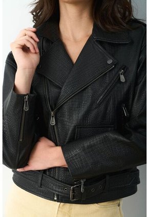 Chaqueta Biker De Cuero Para Mujer Tessa Chaqueta Biker De Cuero Para Mujer Tessa Negro XL VÉLEZ