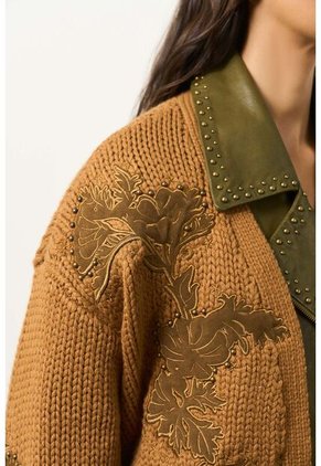 Cardigan En Lana Para Mujer Surco Cardigan En Lana Para Mujer Surco Miel S VÉLEZ