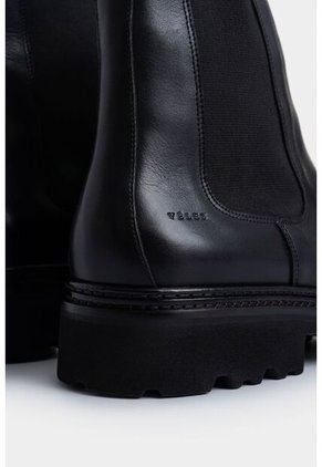 Botas Petra De Cuero Para Hombre Tractoradas Botas Petra De Cuero Para Hombre Tractoradas Negro 45 VÉLEZ