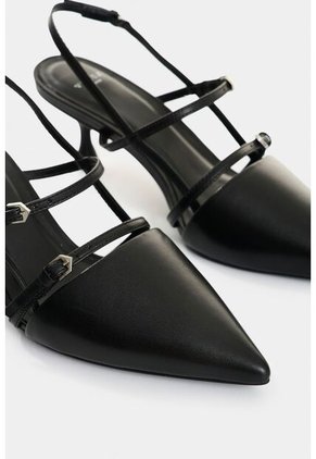 Tacones Cerrados Brielle De Cuero Folia Para Mujer Brillo Tacones Cerrados Brielle De Cuero Folia Para Mujer Brillo Negro 41 VÉLEZ