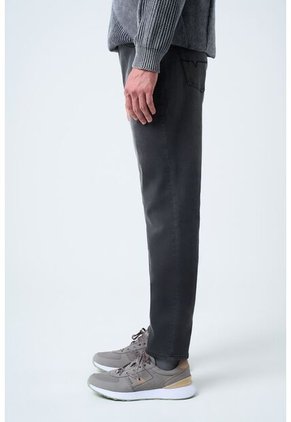 Jean Confort Alcor Para Hombre Semi Fitted Jean Confort Alcor Para Hombre Semi Fitted Gris 38 VÉLEZ