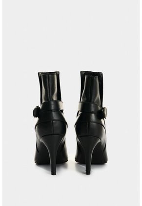 Botines Calix De Cuero Para Mujer Silueta Office Botines Calix De Cuero Para Mujer Silueta Office Negro 37 VÉLEZ