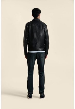 Chaqueta Trucker Paraná De Cuero Para Hombre Corte Clásico Chaqueta Trucker Paraná De Cuero Para Hombre Corte Clásico Negro L VÉLEZ