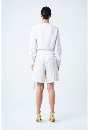 Camisa Iris Silueta Wrap Para Mujer Amarre En Costado Camisa Iris Silueta Wrap Para Mujer Amarre En Costado Crema M VÉLEZ