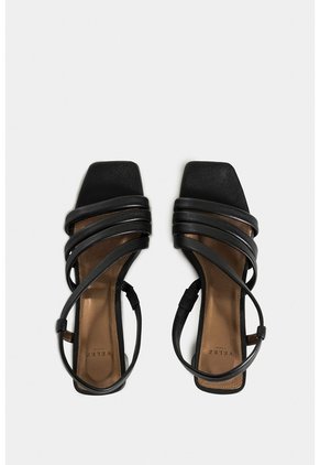 Sandalia Tacón Gobi De Cuero Liso Para Mujer Straps Sandalia Tacón Gobi De Cuero Liso Para Mujer Straps Negro 39 VÉLEZ