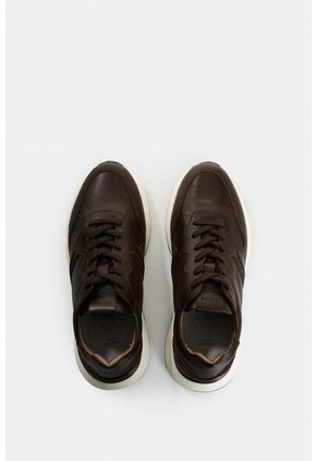 Tenis Cooper 3 De Cuero Para Hombre Spoiler En Contraste Tenis Cooper 3 De Cuero Para Hombre Spoiler En Contraste Cafe 45 VÉLEZ