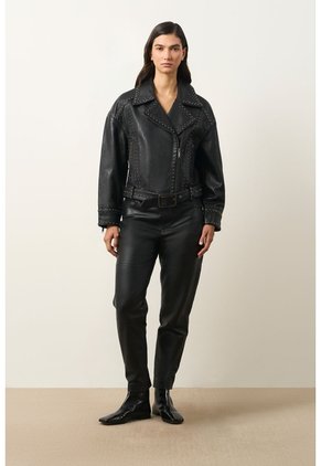 Chaqueta Biker En Cuero Quimera Para Mujer Chaqueta Biker En Cuero Quimera Para Mujer Negro XXL VÉLEZ