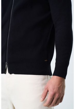 Sweater Misuri Tejido Para Hombre Cuello Alto Sweater Misuri Tejido Para Hombre Cuello Alto Negro XL VÉLEZ