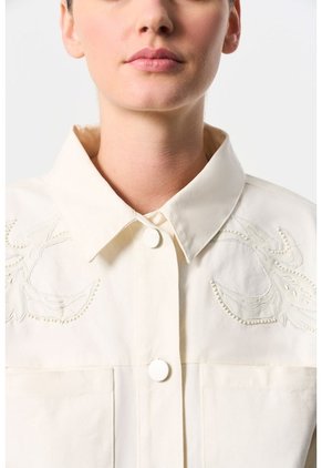 Chaqueta Cropped Para Mujer Surco Chaqueta Cropped Para Mujer Surco Crema M VÉLEZ