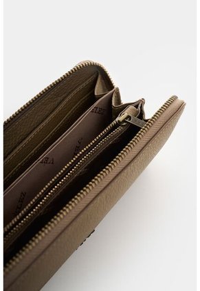 Porta Chequera De Cuero Para Mujer Angola Porta Chequera De Cuero Para Mujer Angola Tabaco VÉLEZ